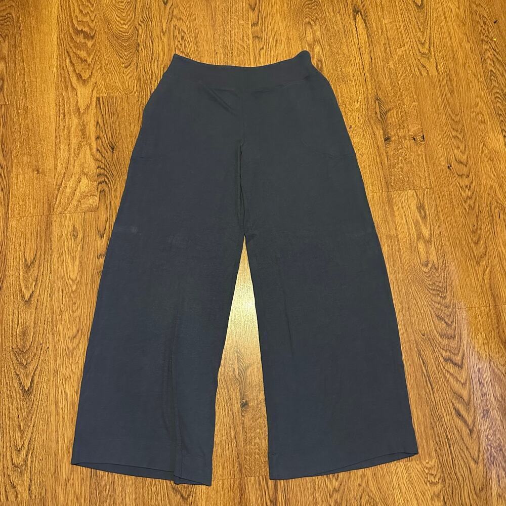 Athleta gray micro ribbed wide leg elastic waist loungewear soft fabric medium